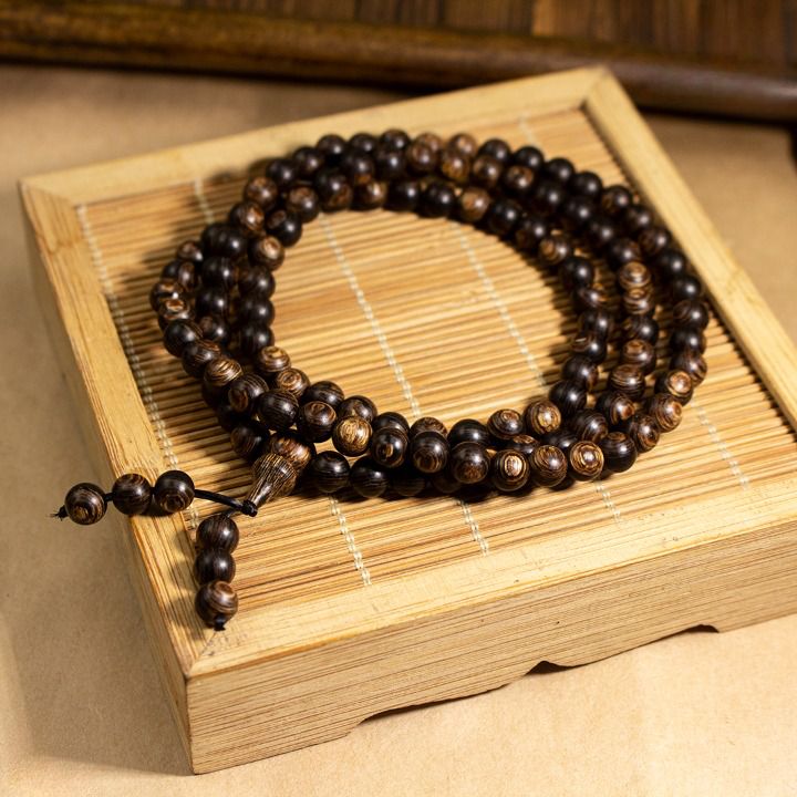 Chuỗi Tràng Tụng Niệm 108 Hạt Trầm Hương Sánh Chìm 1 Chuỗi Tràng Tụng Niệm 108 Hạt Trầm Hương Sánh Chìm