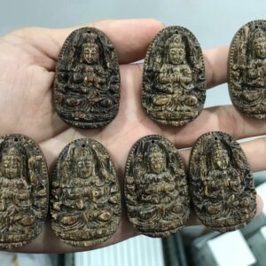 Vòng Cổ Trầm Hương Trụ Trúc Sánh Chìm Có Tượng Phật-4