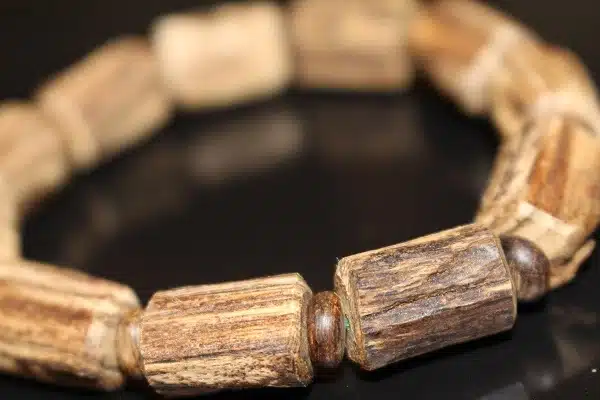 vong-tram-huong-co-mui-nhu-the-nao