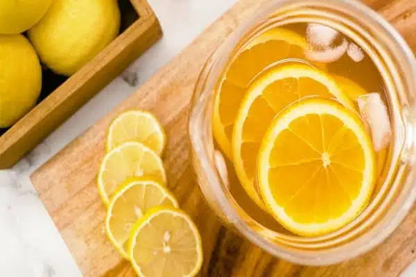 Học cách uống chanh mật ong giảm cân