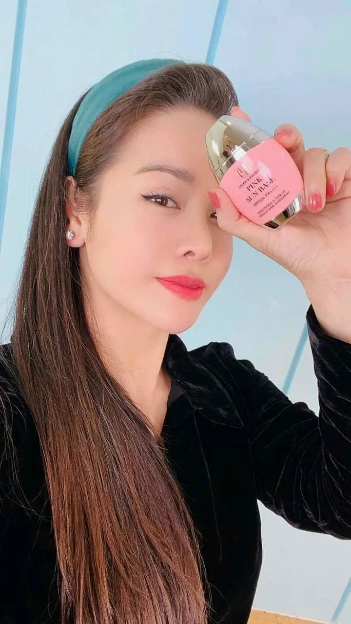 Kem chống nắng kiêm kem lót nâng tông da Nhật Kim Anh Laura Sunshine Pink Sun 50ml 5 kem-chong-nang-nang-tong-da-laura-sunshine-pink-sun