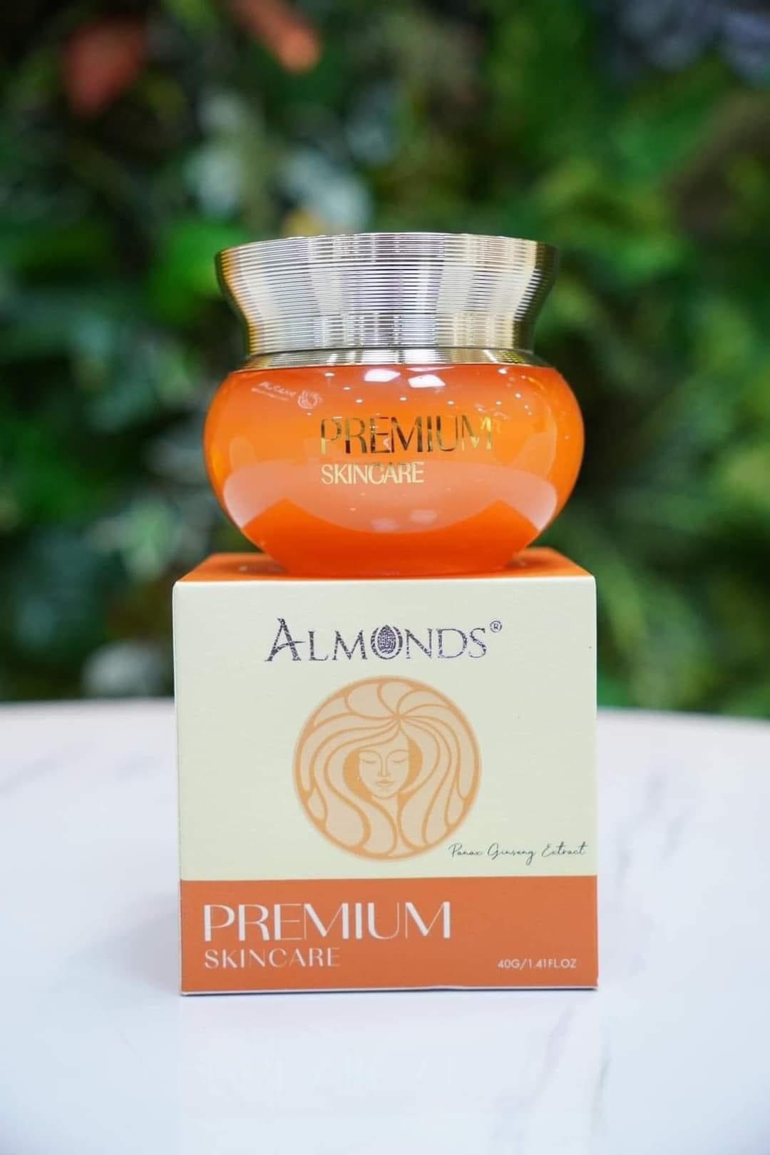 Almonds Premium Whitening Cream